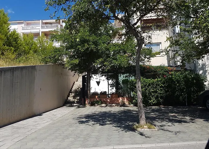 Mirjana Apartament *